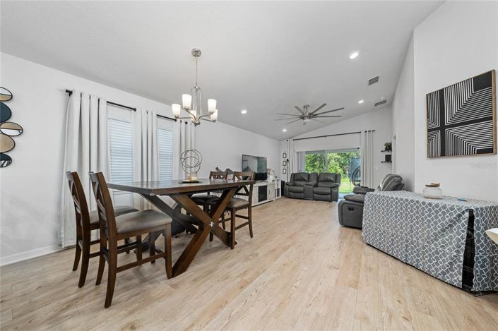 Image No.11-3 Bed Property for sale