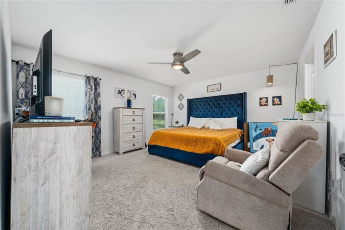 Image No.13-3 Bed Property for sale