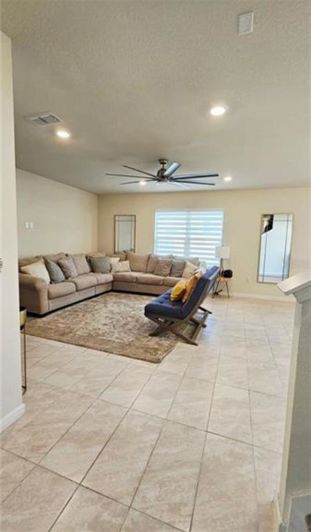 Image No.12-4 Bed Property for sale