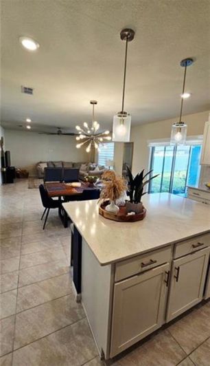 Image No.15-4 Bed Property for sale