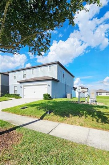 Image No.2-4 Bed Property for sale