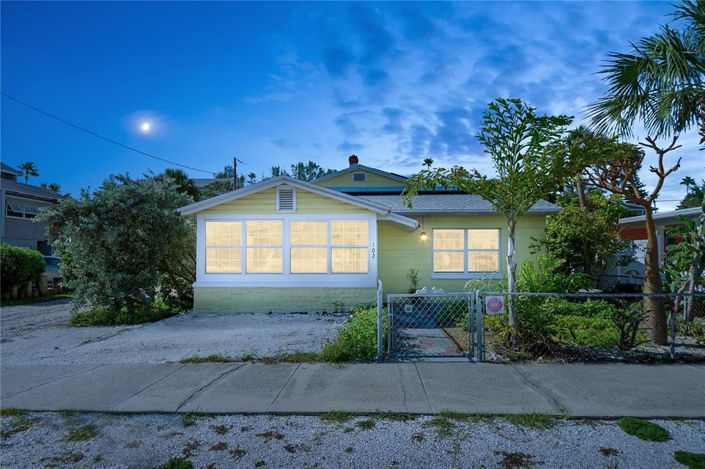 Image No.1-Propriété de 5 chambres à vendre à États-Unis
