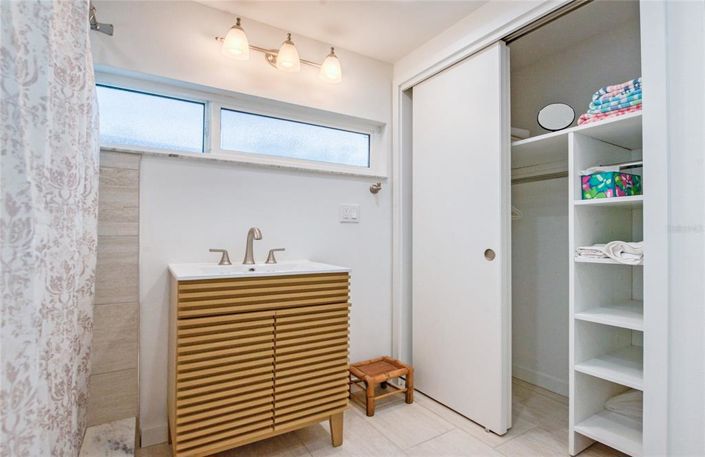 Image No.35-Propriété de 5 chambres à vendre à Floride