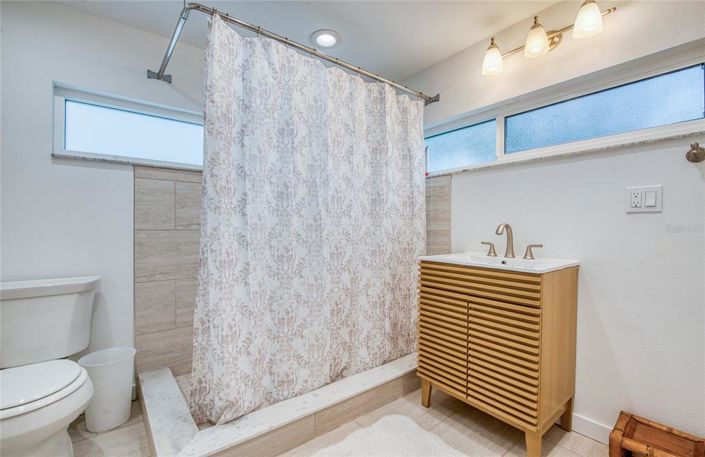 Image No.36-Propriété de 5 chambres à vendre à Floride