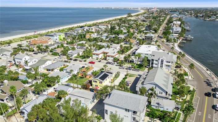 Image No.50-Propriété de 5 chambres à vendre à Floride