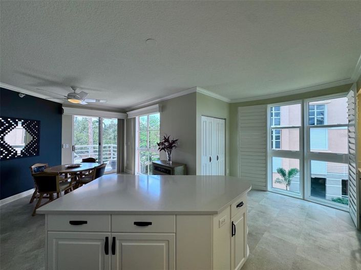 Image No.11-3 Bed Property for sale