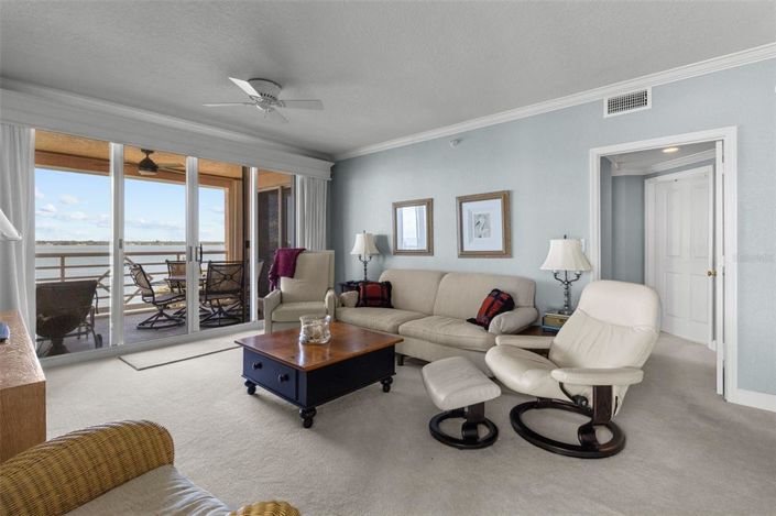 Image No.18-3 Bed Property for sale