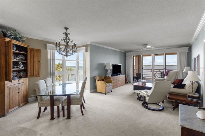 Image No.19-3 Bed Property for sale