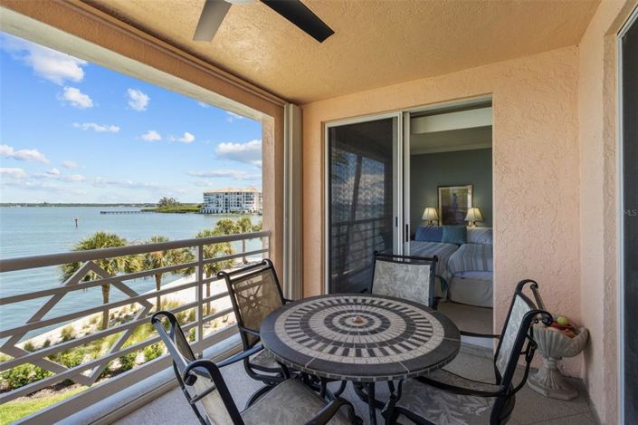 Image No.43-3 Bed Property for sale