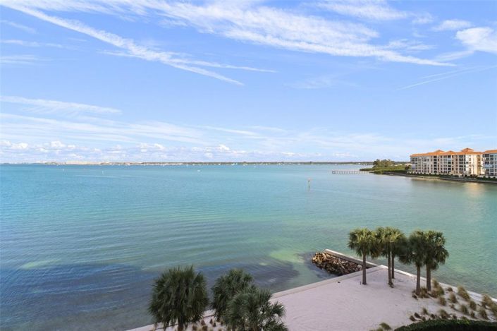 Image No.48-3 Bed Property for sale