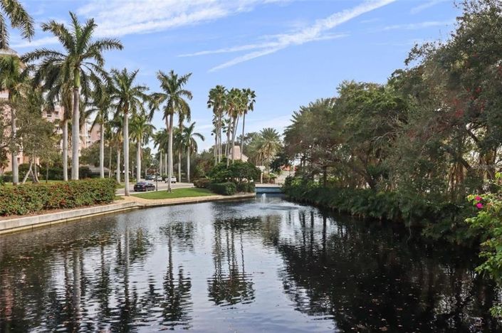 Image No.50-3 Bed Property for sale