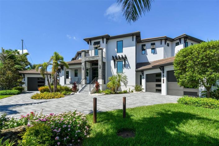 Image No.2-Propriété de 5 chambres à vendre à Tierra Verde 