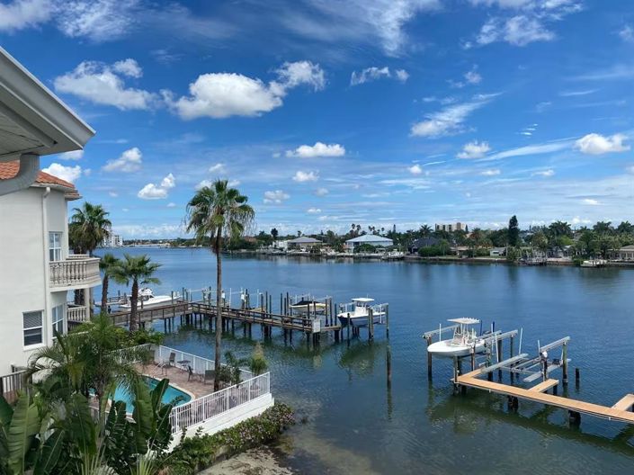 Image No.18-Propriété de 3 chambres à vendre à Treasure Island