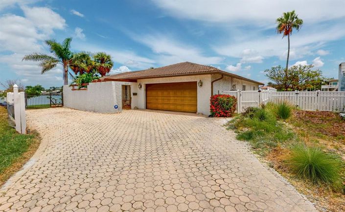 Image No.1-Propriété de 3 chambres à vendre à États-Unis