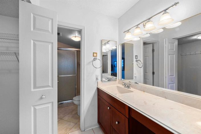 Image No.24-2 Bed Property for sale