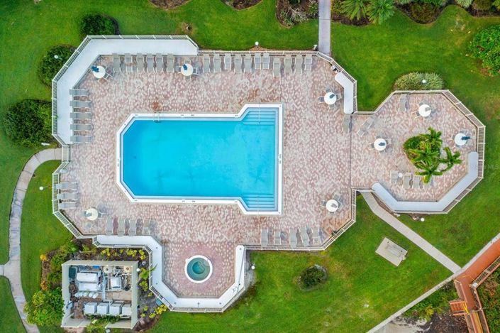 Image No.30-2 Bed Property for sale