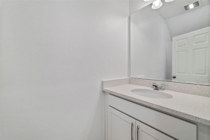 Image No.2-4 Bed Property for sale