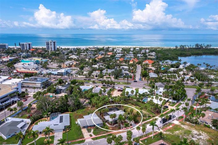 Image No.17-3 Bed Property for sale