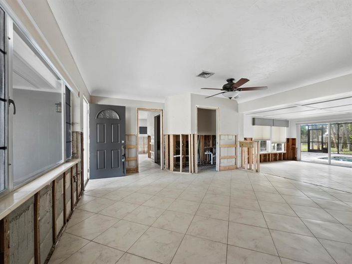 Image No.5-3 Bed Property for sale