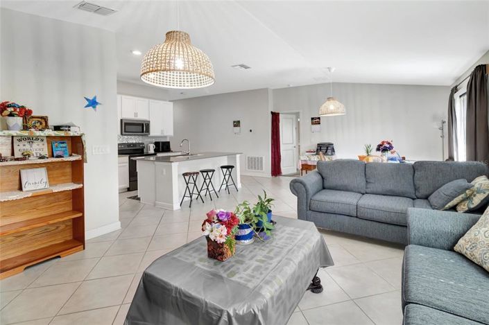 Image No.16-3 Bed Property for sale