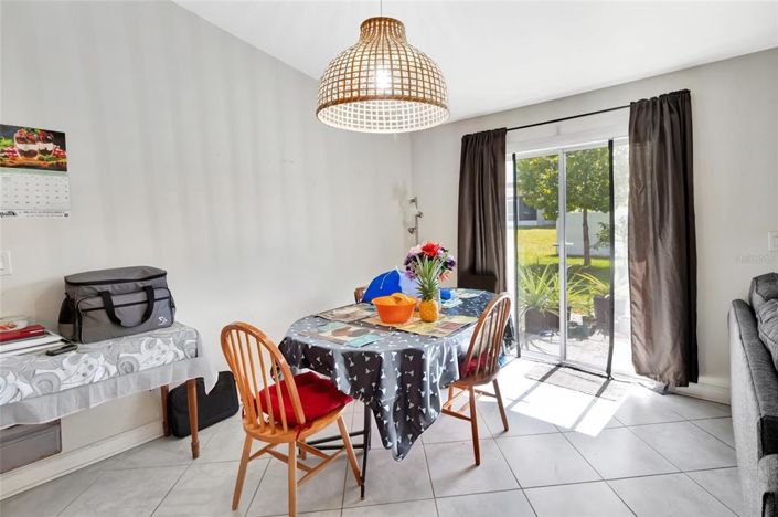 Image No.17-3 Bed Property for sale