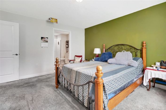 Image No.23-3 Bed Property for sale