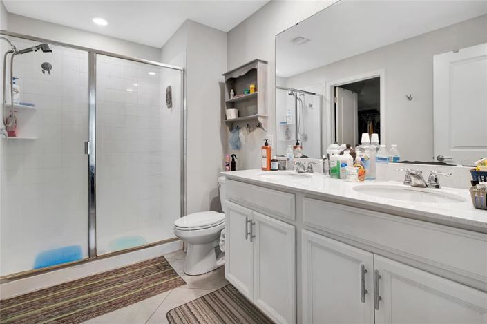 Image No.24-3 Bed Property for sale