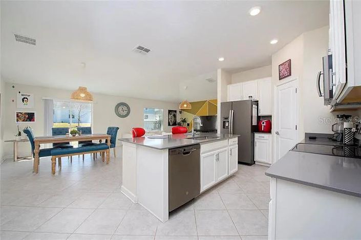 Image No.9-3 Bed Property for sale