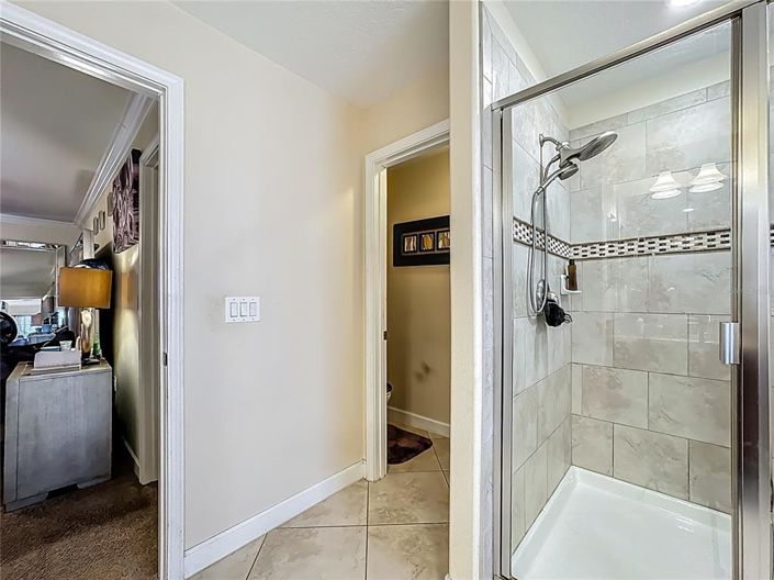 Image No.14-5 Bed Property for sale