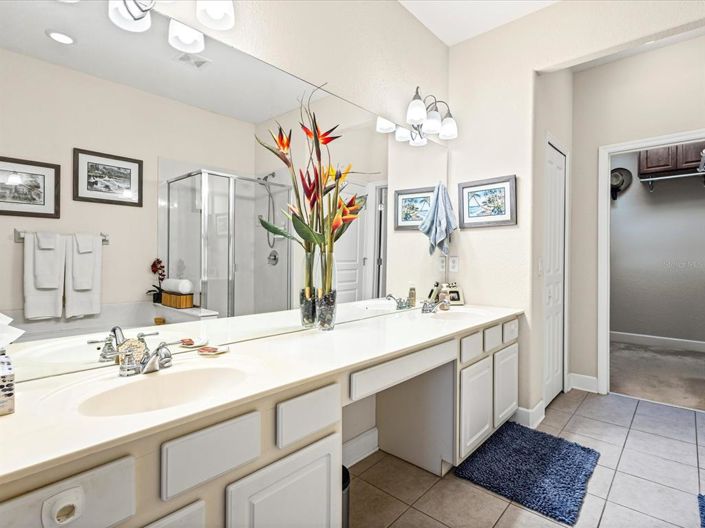 Image No.21-3 Bed Townhouse for sale