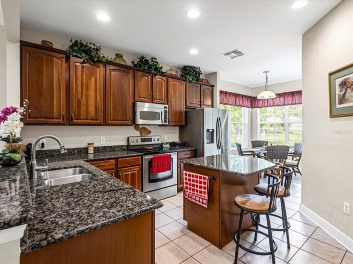 Image No.6-3 Bed Townhouse for sale