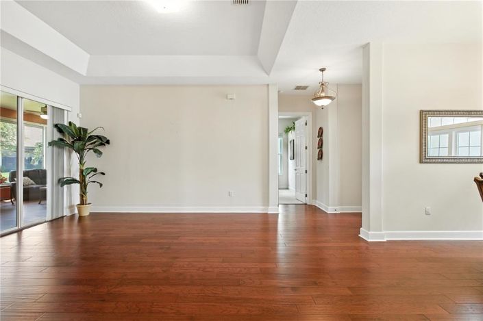 Image No.9-4 Bed Property for sale