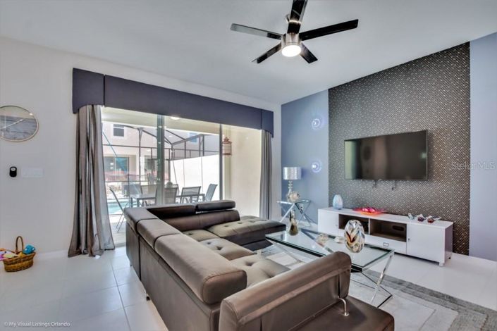 Image No.15-5 Bed Townhouse for sale