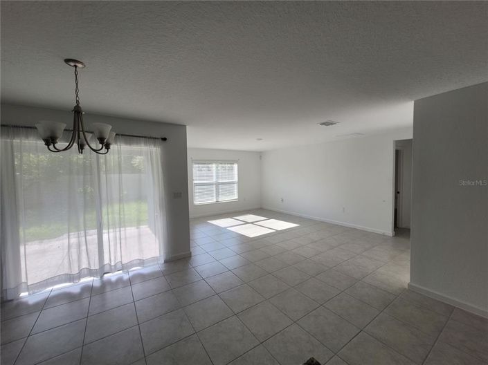 Image No.16-Propriété de 4 chambres à vendre à Haines City