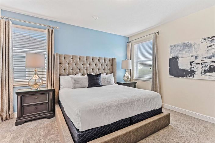 Image No.34-9 Bed Property for sale