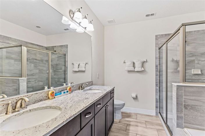 Image No.36-9 Bed Property for sale