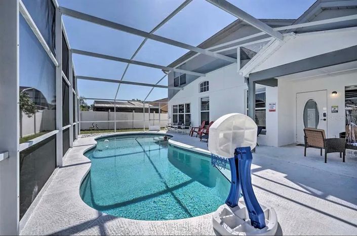 Image No.14-4 Bed Property for sale