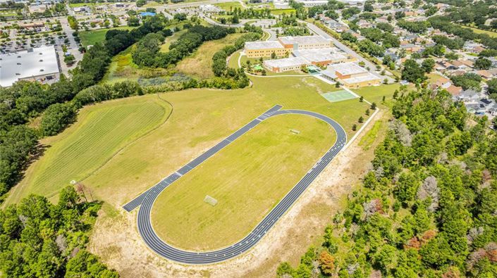 Image No.40-Propriété de 4 chambres à vendre à Clermont