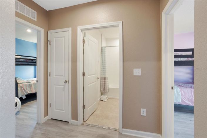 Image No.17-Propriété de 4 chambres à vendre à Davenport