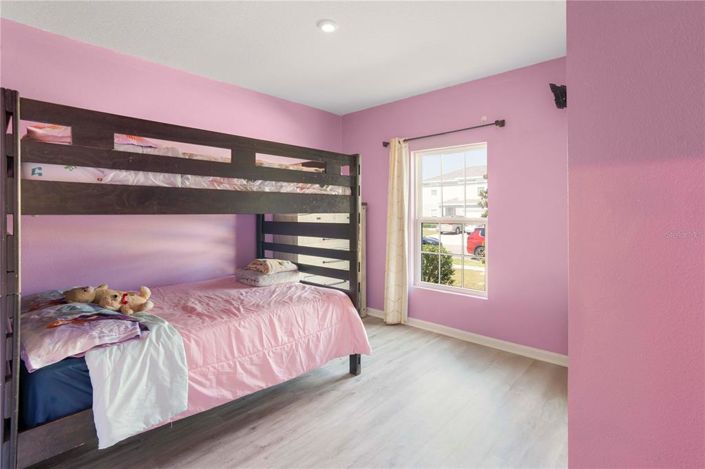 Image No.21-Propriété de 4 chambres à vendre à Davenport