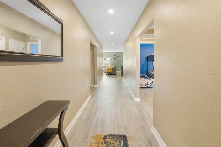 Image No.4-Propriété de 4 chambres à vendre à Davenport