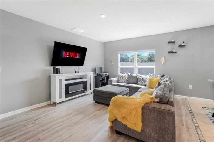 Image No.9-Propriété de 4 chambres à vendre à Davenport