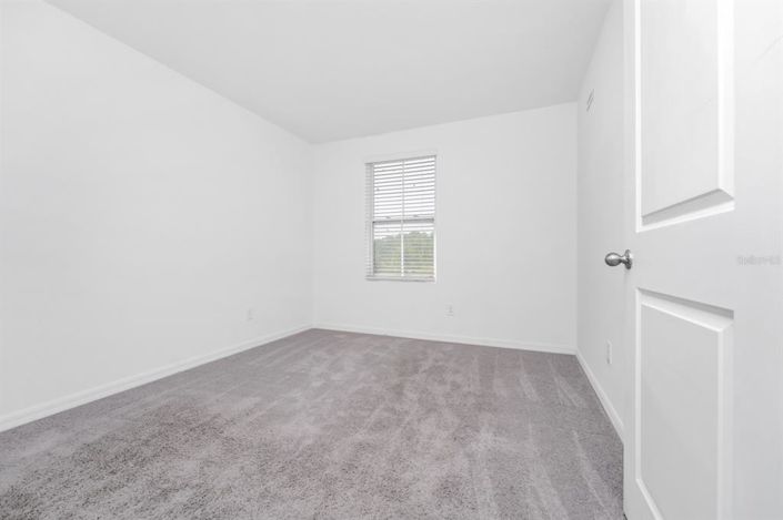 Image No.19-3 Bed Townhouse for sale