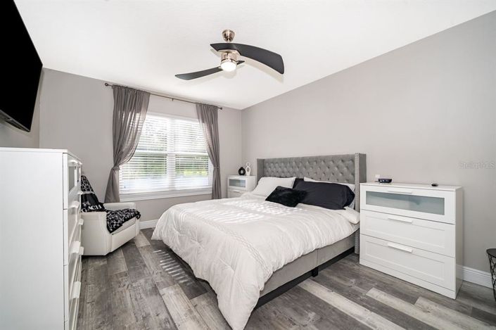 Image No.14-4 Bed Property for sale