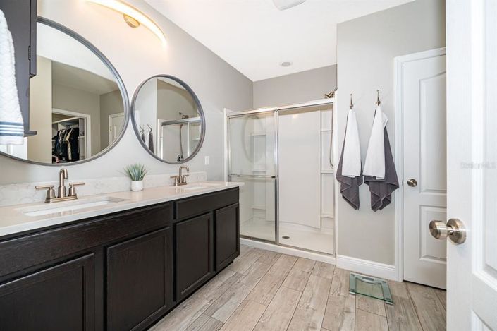 Image No.16-4 Bed Property for sale