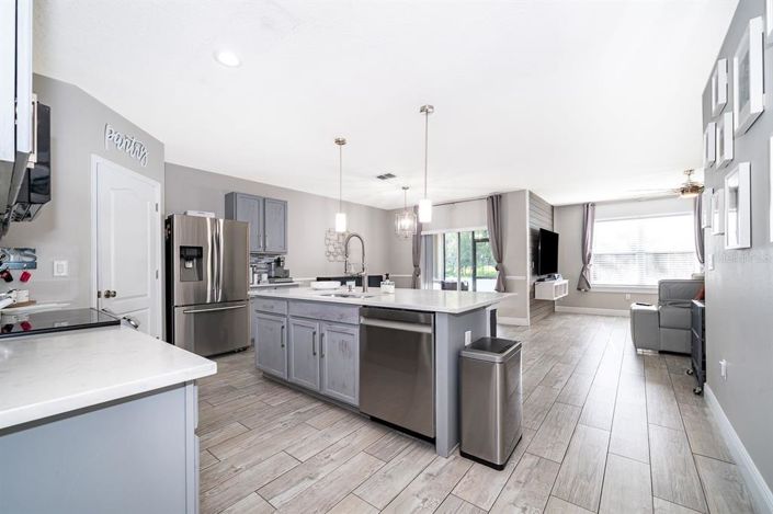 Image No.7-4 Bed Property for sale