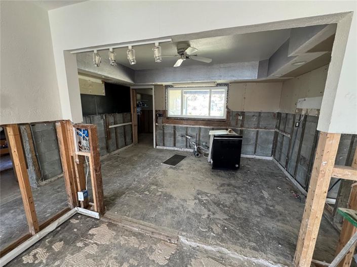 Image No.8-3 Bed Property for sale