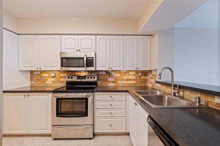 Image No.5-Propriété de 2 chambres à vendre à Floride