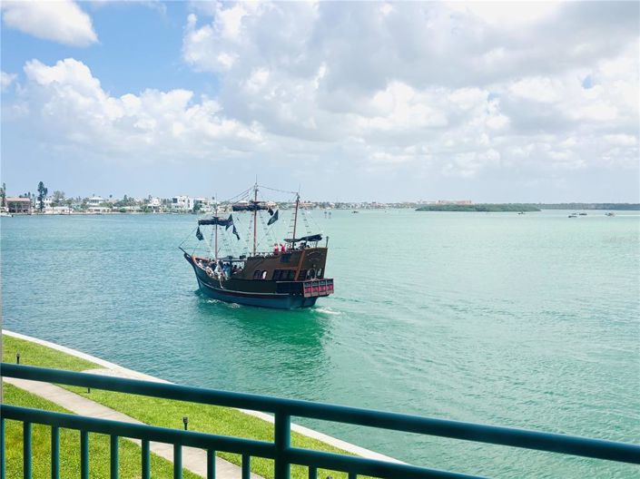 Image No.16-3 Bed Property for sale