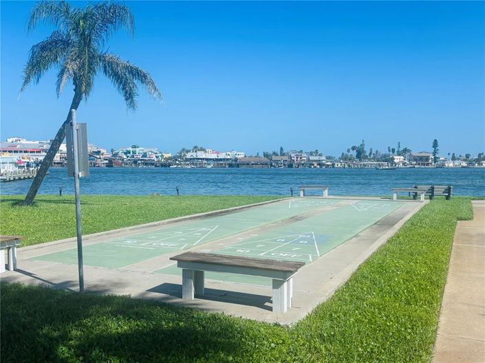 Image No.24-3 Bed Property for sale